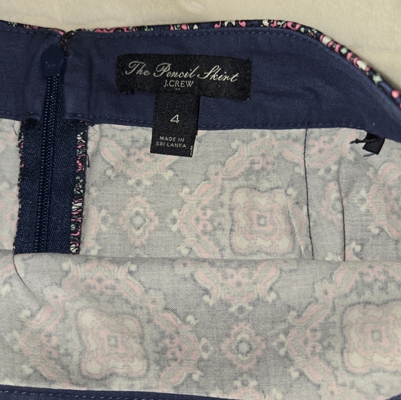 J. Crew The Pencil Skirt, Navy Blue & Pink, Size 4 - Picture 3 of 5